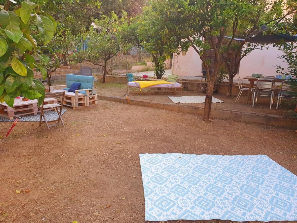 Ground floor apartment of a bucolic villa in town, garden et parking - 3