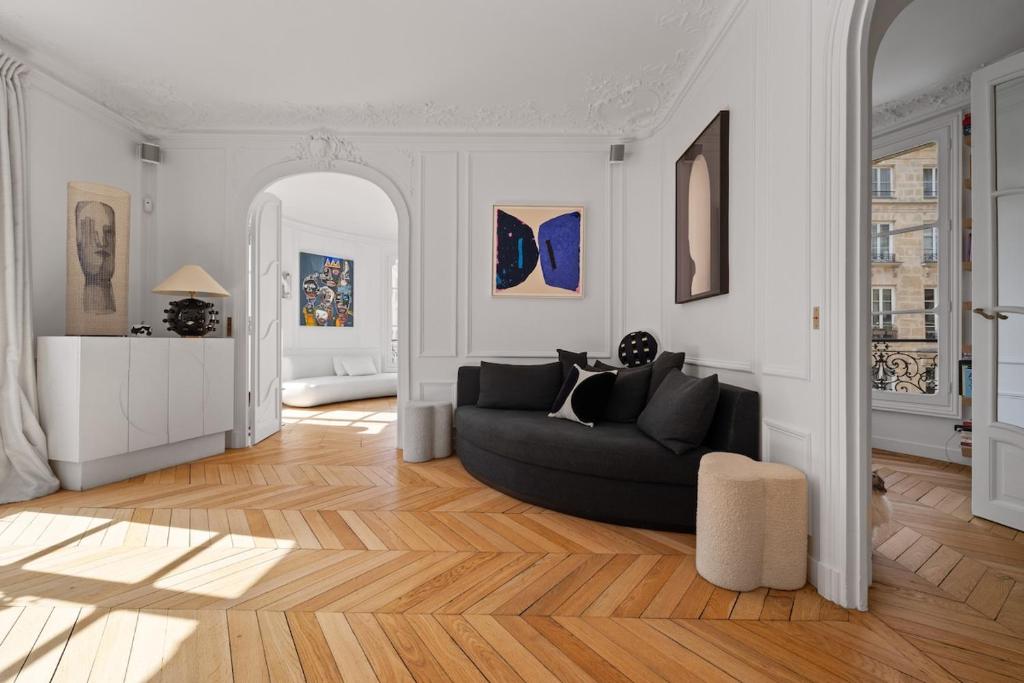 Our Home by Galerie Vivienne - 4