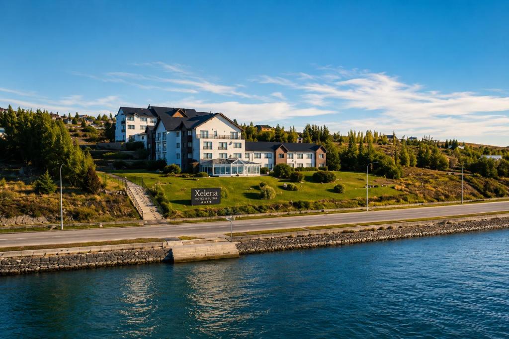 Xelena Hotel & Suites - 3