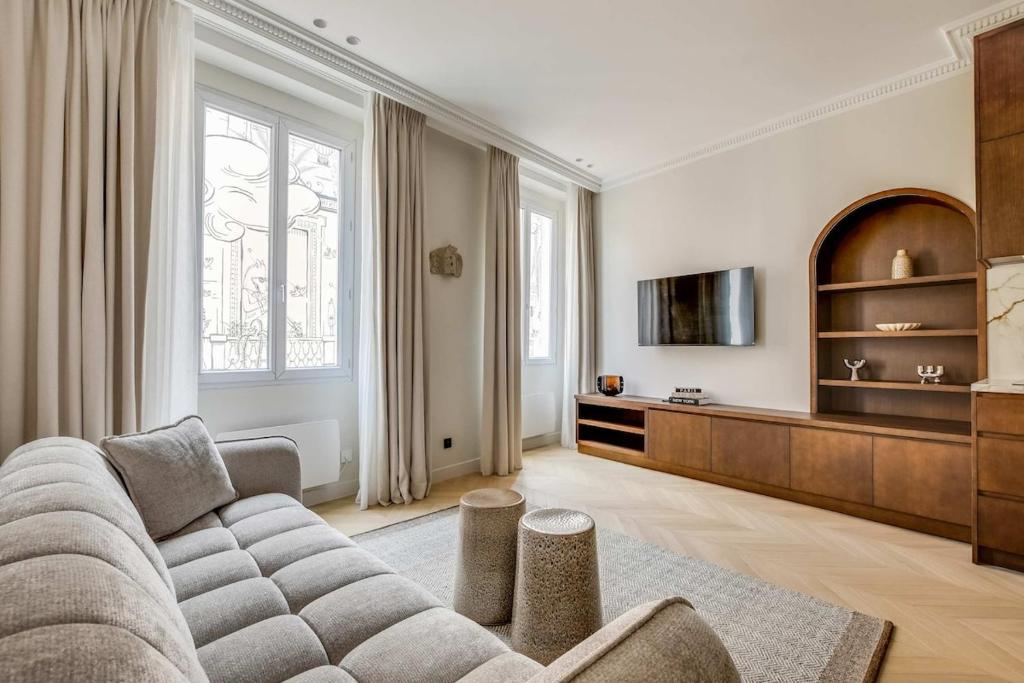 Beautiful Apartment in Saint-Honoré, Elysée Palace - 1