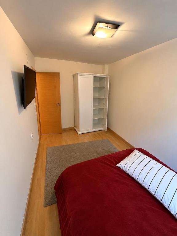 Renovated apartment 2 bedrooms Free parking - 5