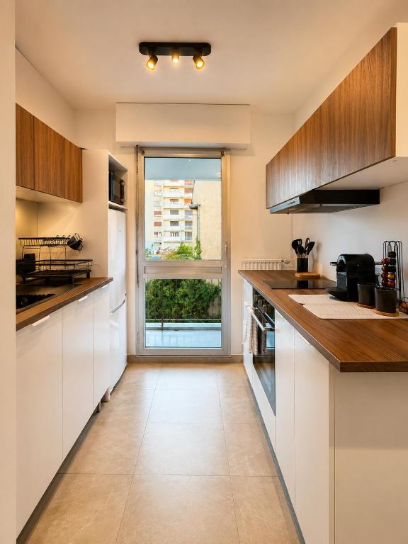 Stylish studio with balcony & parking in Metz - 5