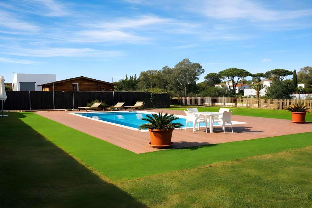Chalet con Piscina Privada, Jardín y Gran Capacidad 18 personas - 5