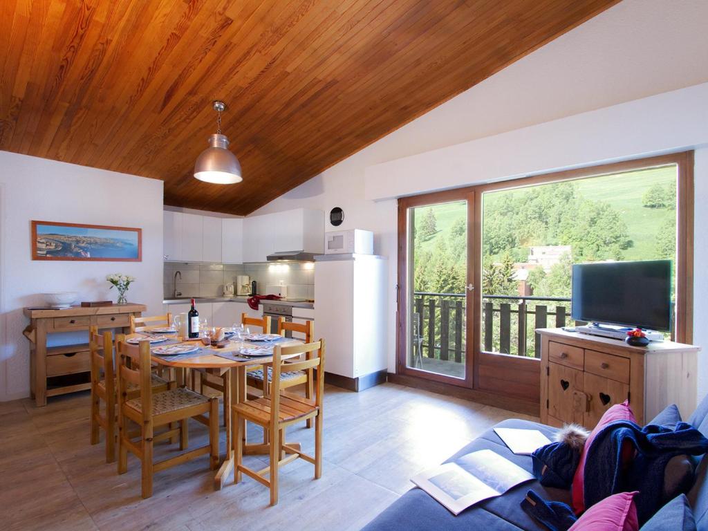 Appartement spacieux, départ et retour ski aux pieds - FR-1-905-11 - 2