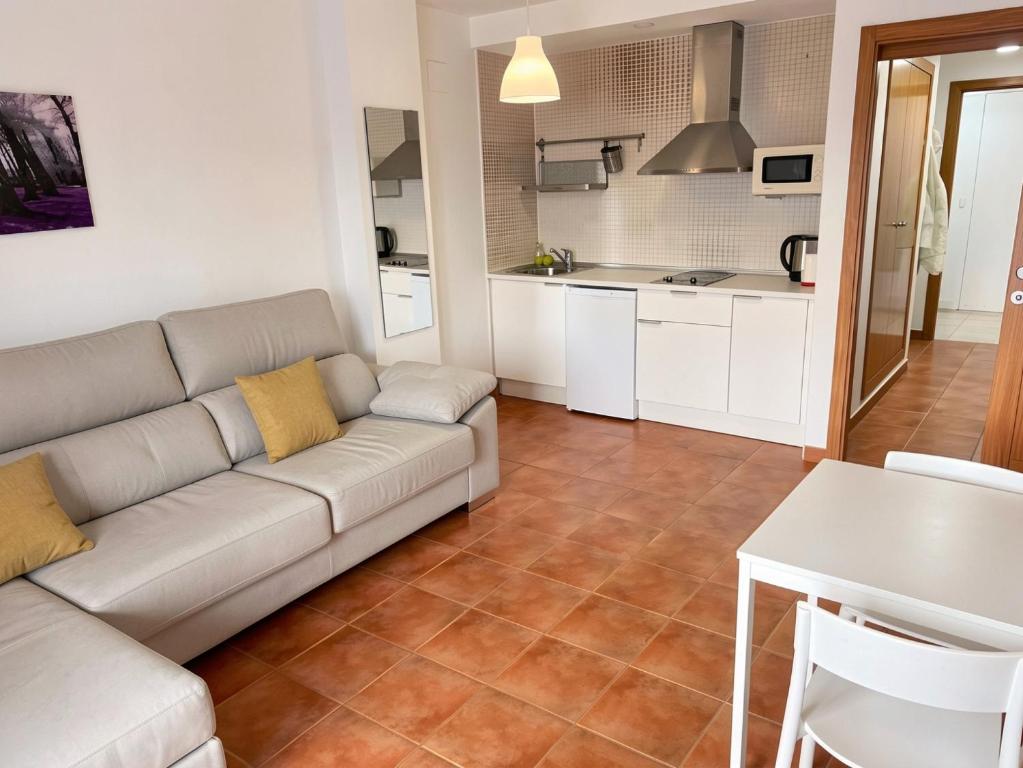 apartamento en el edificio monte oiz zona media de sierra nevada. - 2