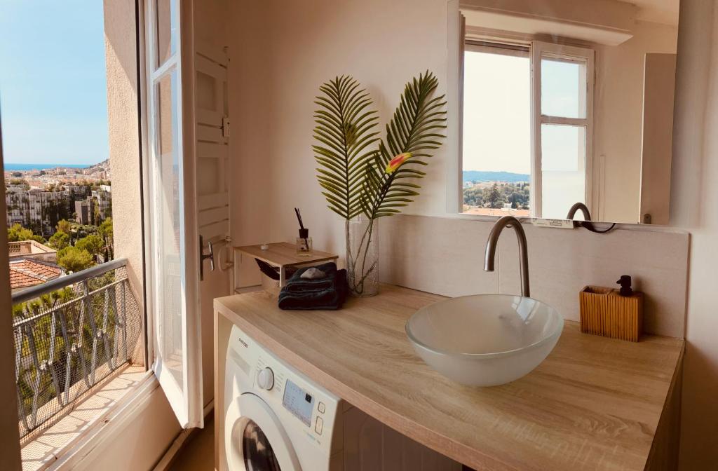 2 Pièces Vur Mer avec Balcon - 2