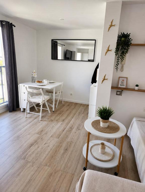 Appartement cosy & équipé - Séjour tout confort - 3
