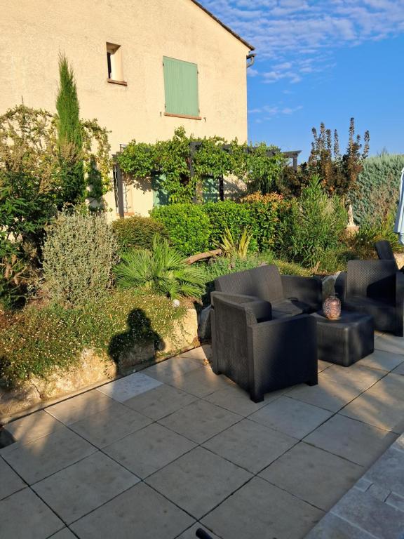 gîte neuf " L'oustaou du clos "classé 2 étoiles à Vaison la romaine - 3