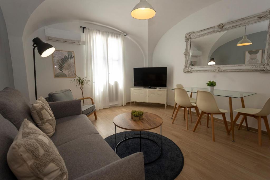 Apartamentos La Machacona Plaza Mayor recién reformados - 5