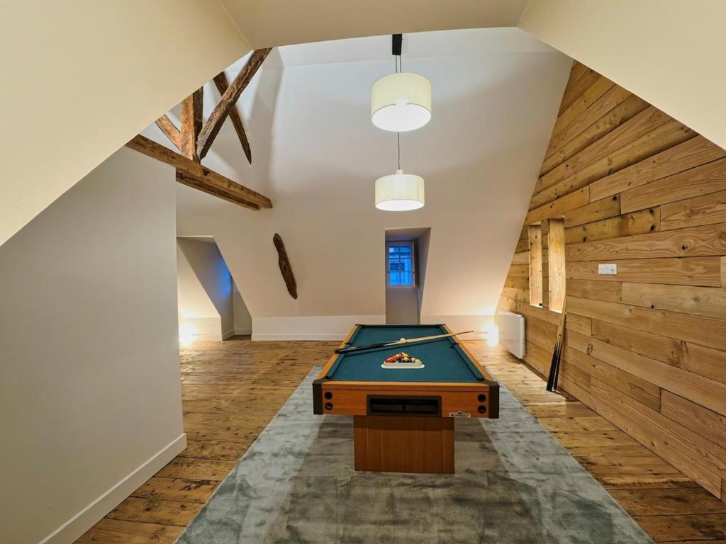 Belle maison de caractère de 200m2 avec jardin - 4