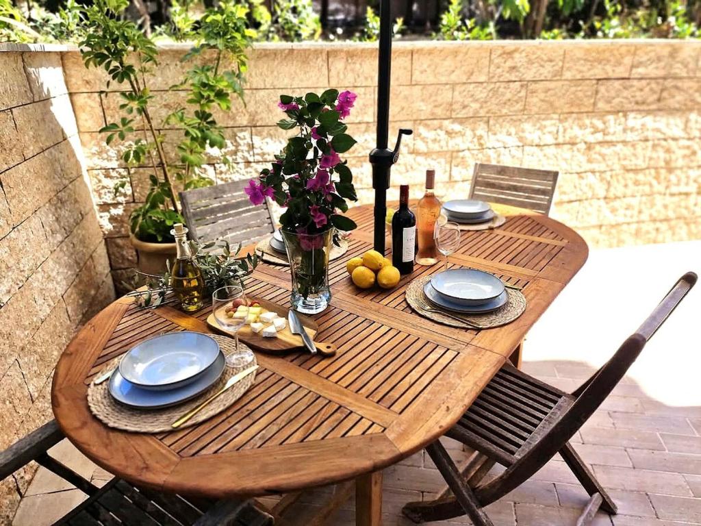 Charming Independent Garden Floor, French Riviera - 5
