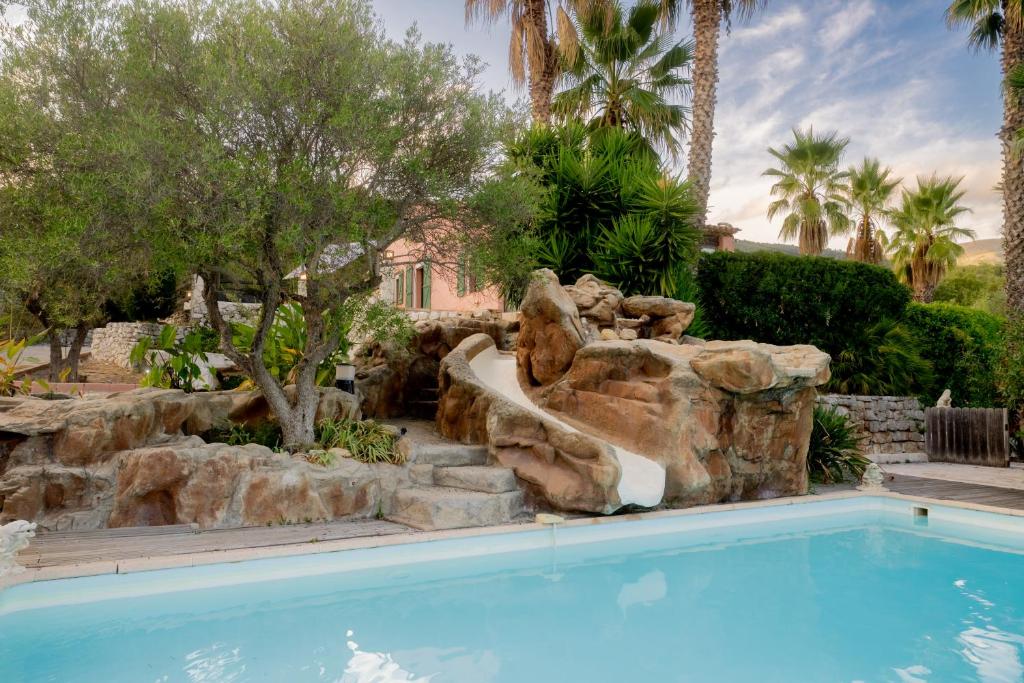 Magnificient family villa, pool, jaccuzi, sea view - 4