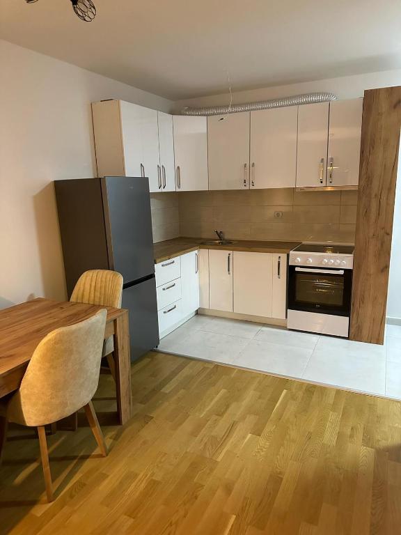Maison Apartments - 1