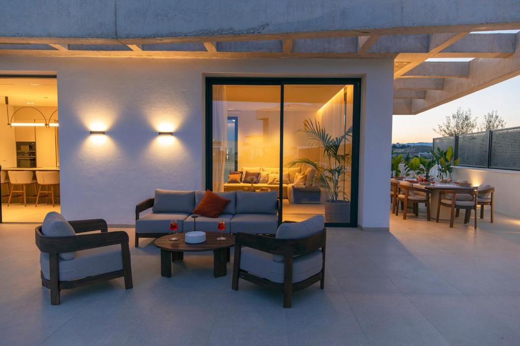 Mediterranean Luxury The Gift You Deserve - 4