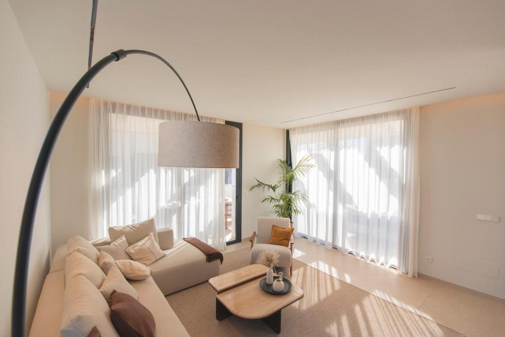 Mediterranean Luxury The Gift You Deserve - 5