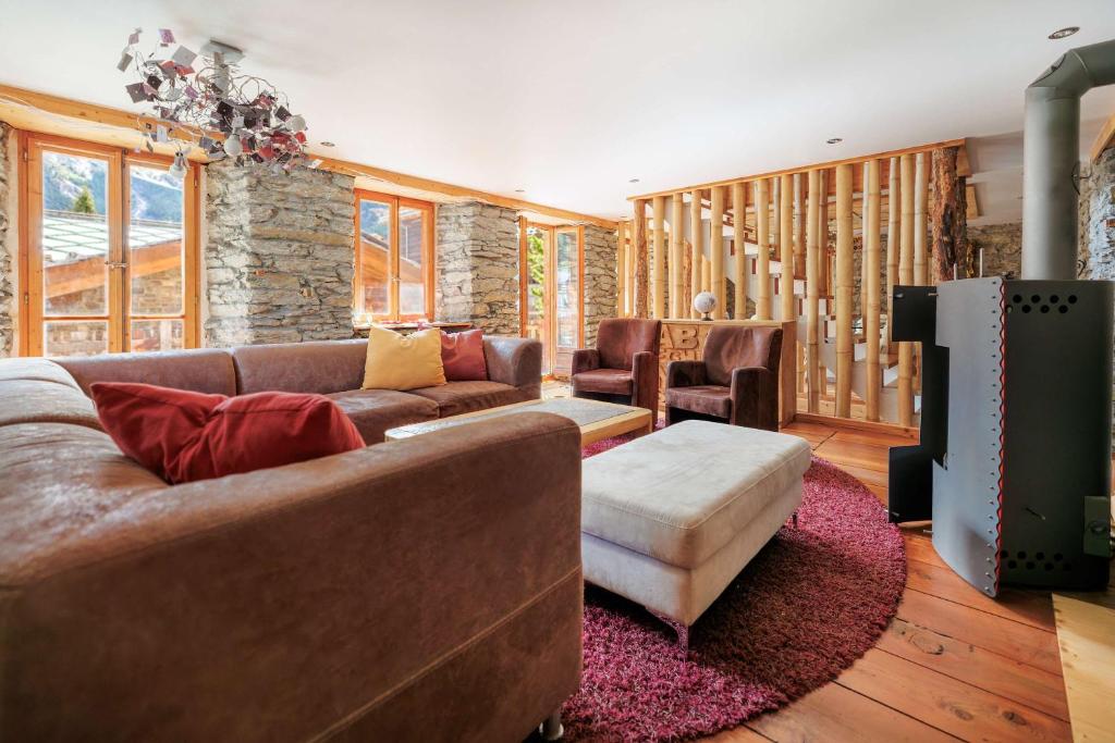 Stegmatte - Unique luxury triplex apartment for 10 persons - 1