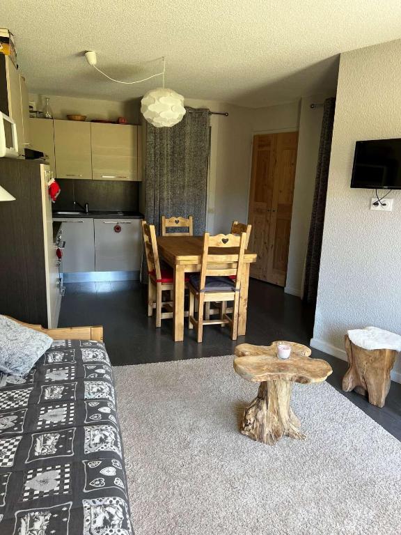 Résidence Callisto - Appartement charmant et tout confort · Accès direct aux pistes · Vue pistes MAE-3572 - 3