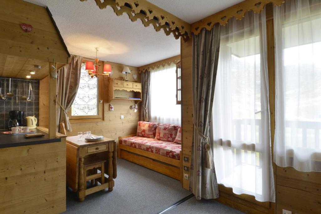 Résidence Pierre De Soleil - Appartement chaleureux et rénové · Skis aux pieds MAE-3575 - 4