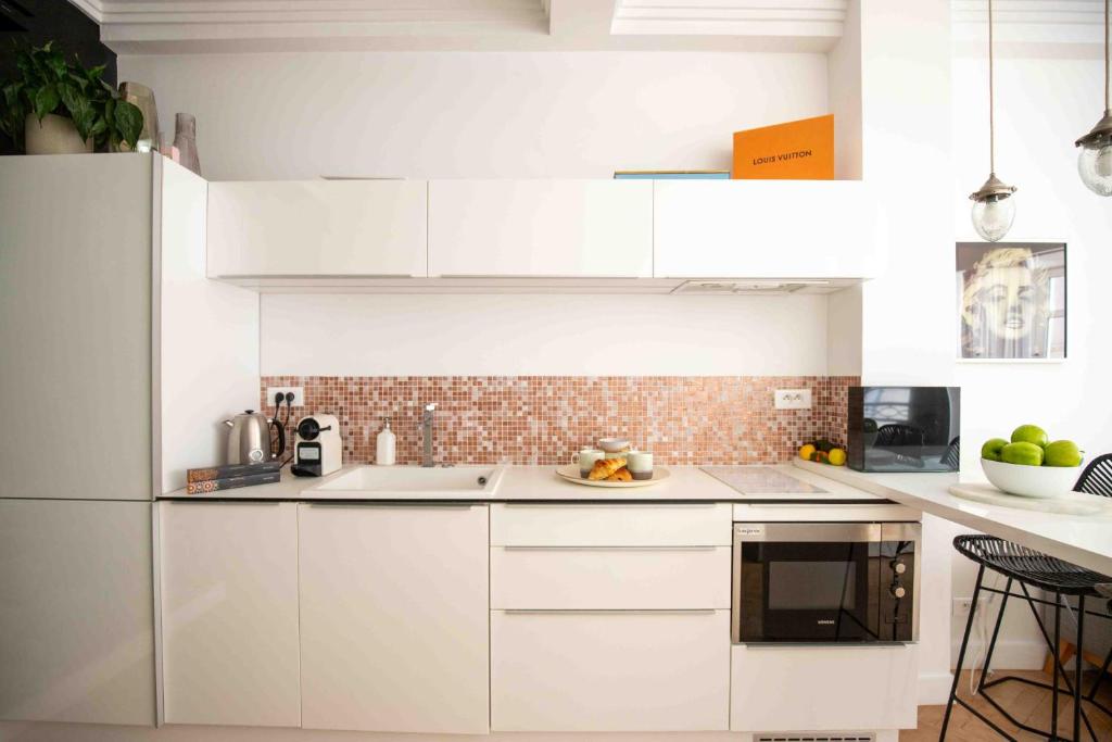 Chic 1-bedroom apartment steps away from La Croisette - 4