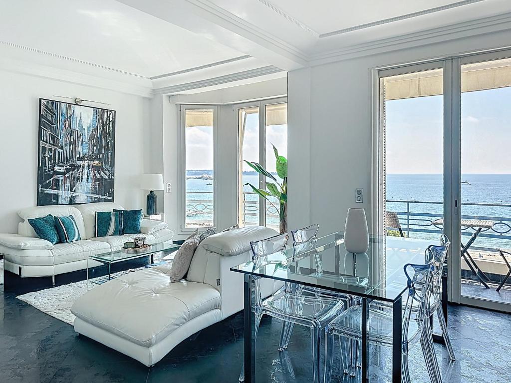 Stunning 2 bedroom flat with sea view on Croisette - 1
