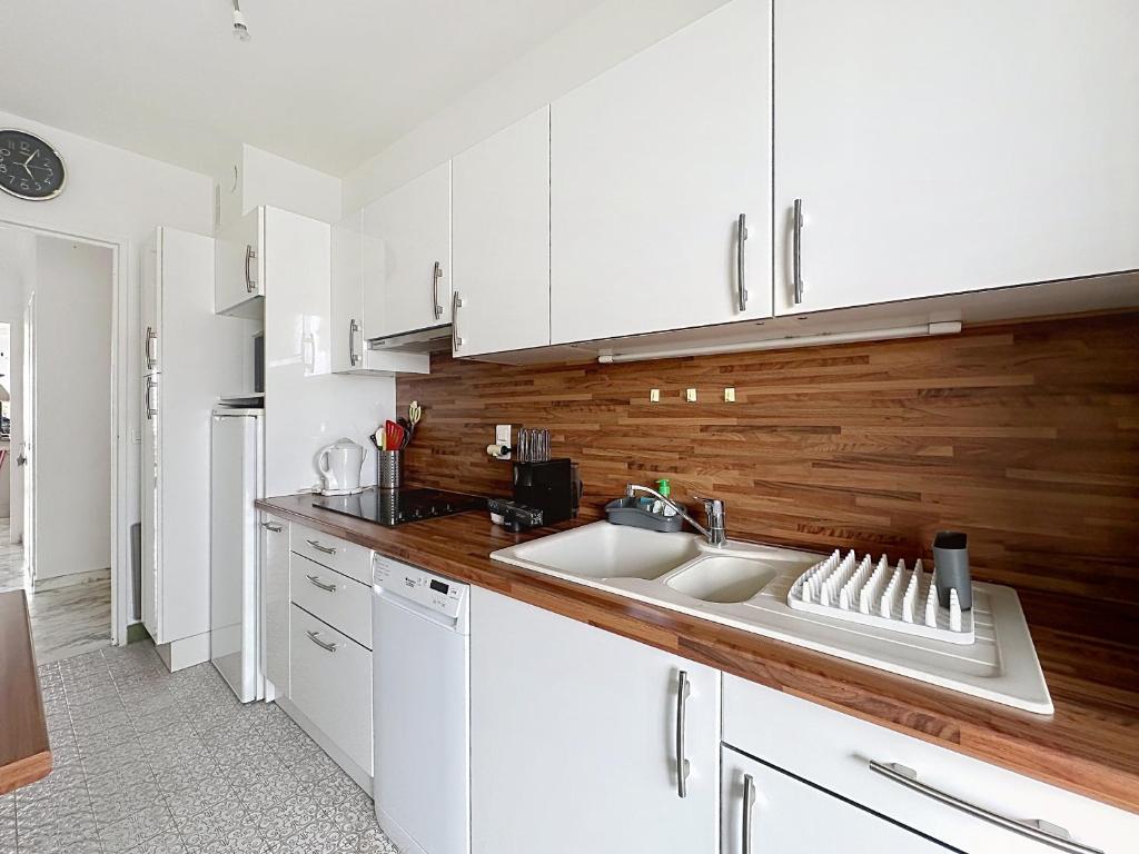 Cozy one bedroom apartment with balcony and parking - 4