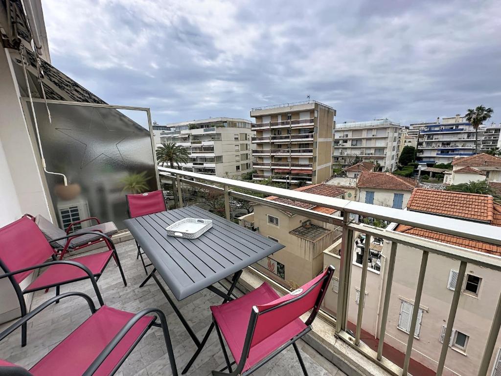 Cozy one bedroom apartment with balcony and parking - 5