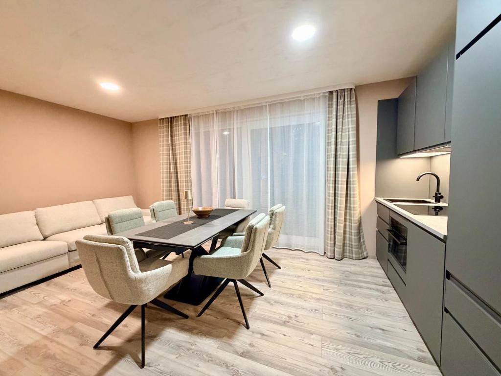 GG Apartment 6 - 2