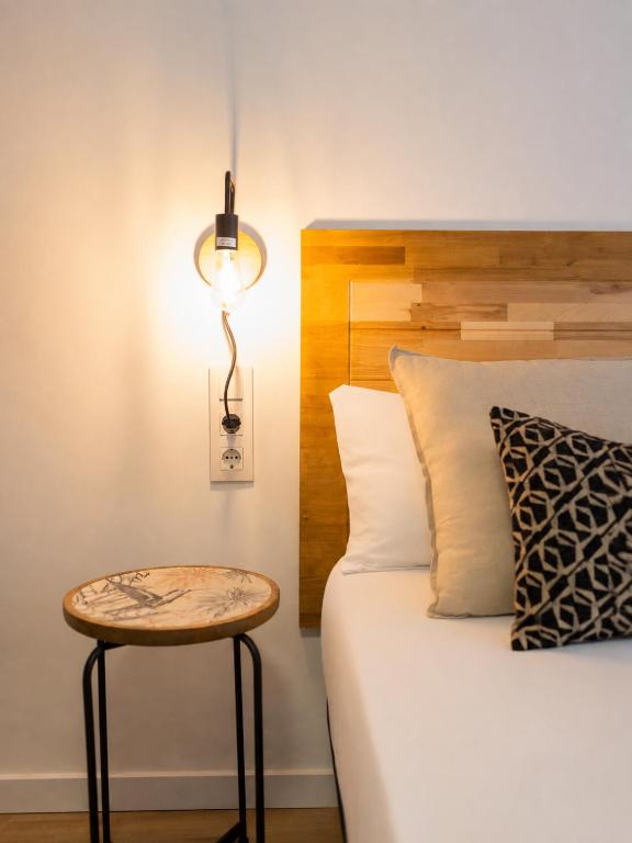 CASA FLORIT - The Apolo Suite & Cozy Terrace - 4