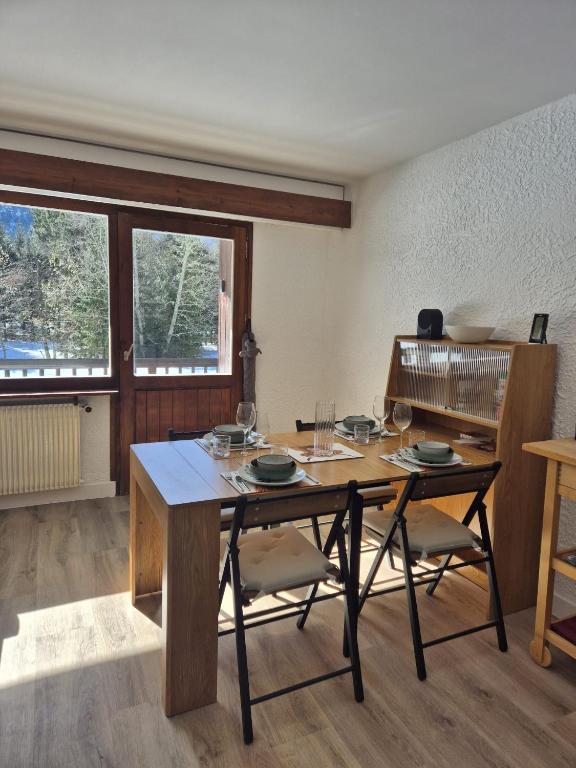 Cosy flat 400m from the pistes and TMB route - 3