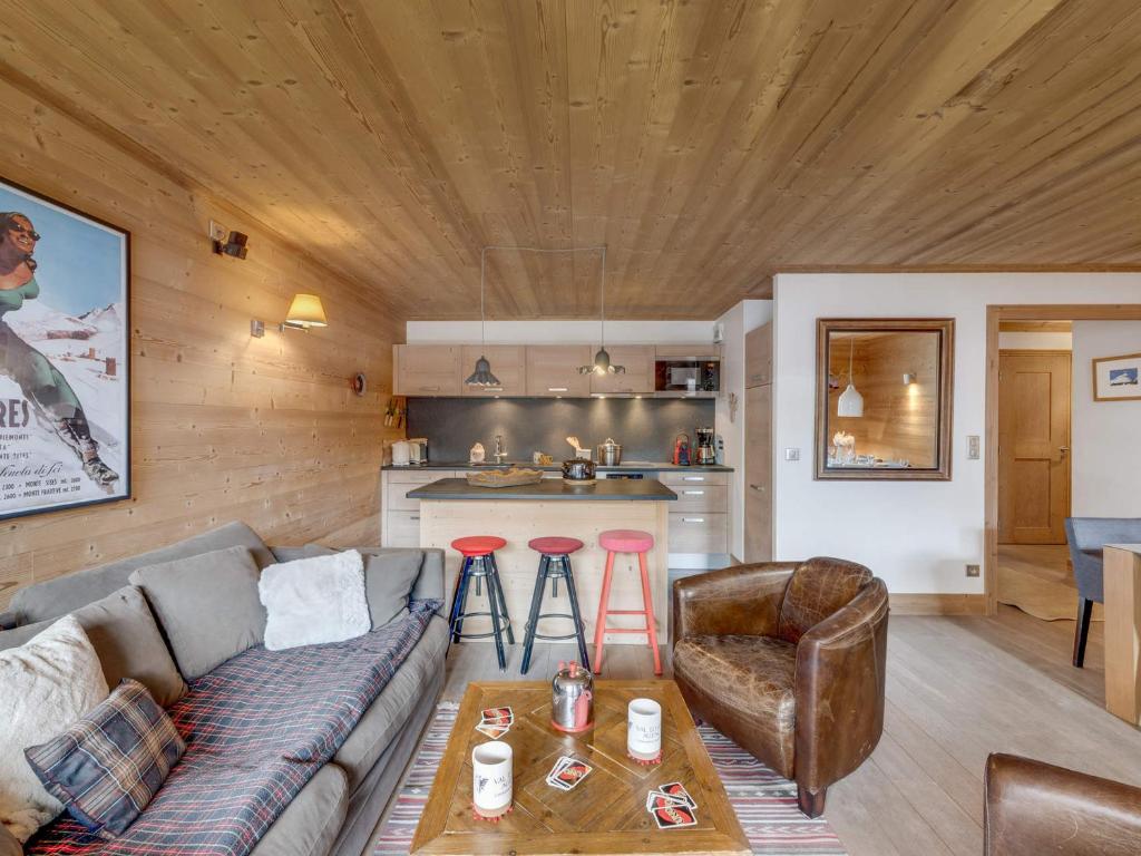 Appartement de standing, 3 chambres, balcon sud, centre de Val-d'Isère, proche pistes et commerces - 4