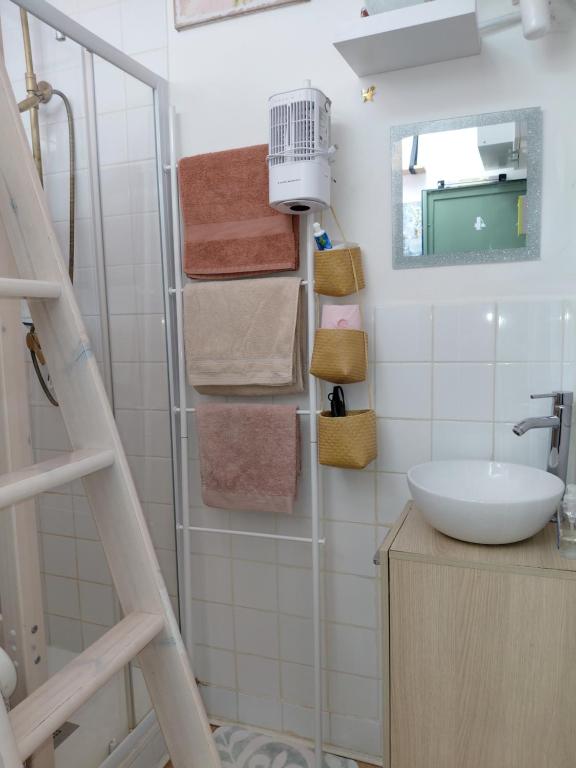 Paris Studio Rose & Stouring - Quartier Montmartre - 5