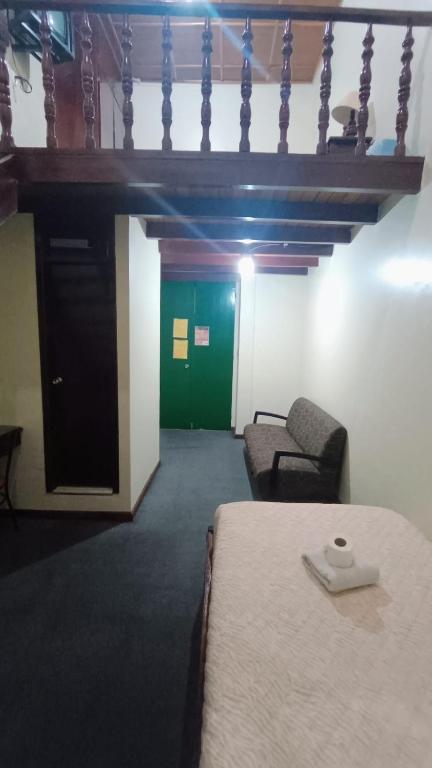 Hostal Victoria Quito - 5