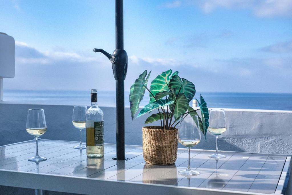 Casa Picon en Puerto del Carmen, con terraza, vistas al mar, piscina y junto a la playa - 5