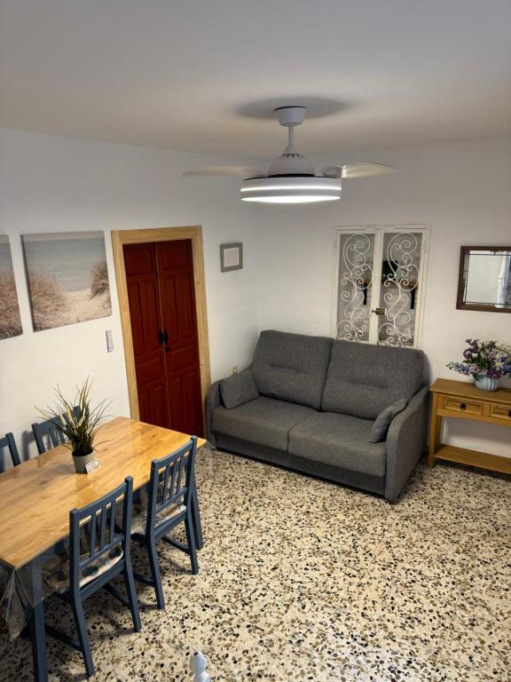 Mil House - 4