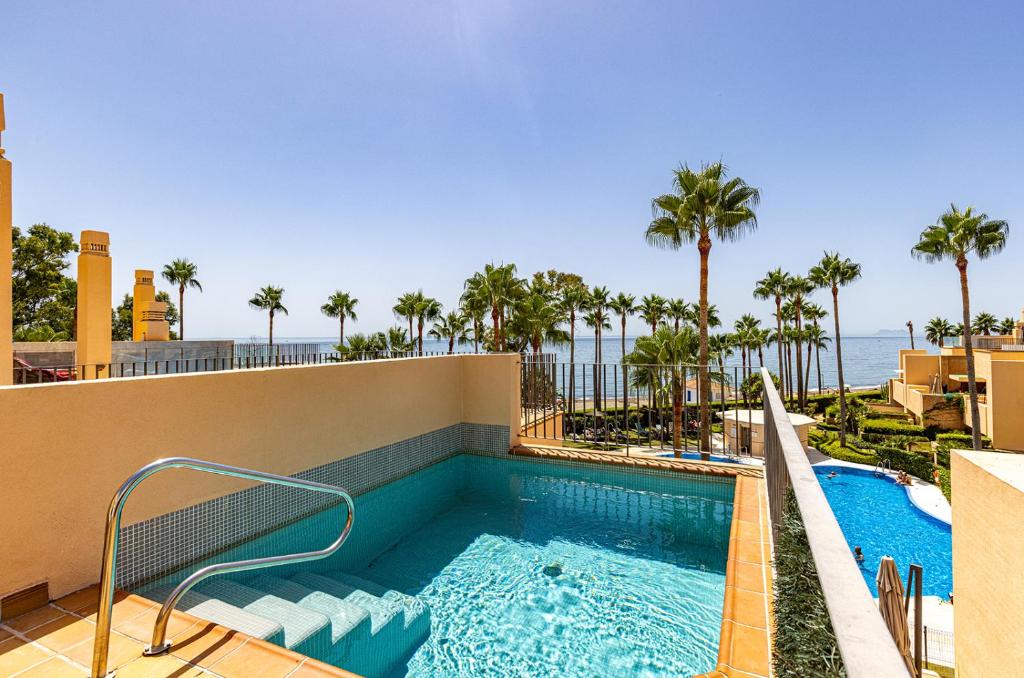 Sea View & Wave Sound Retreat with Private Pool - 1