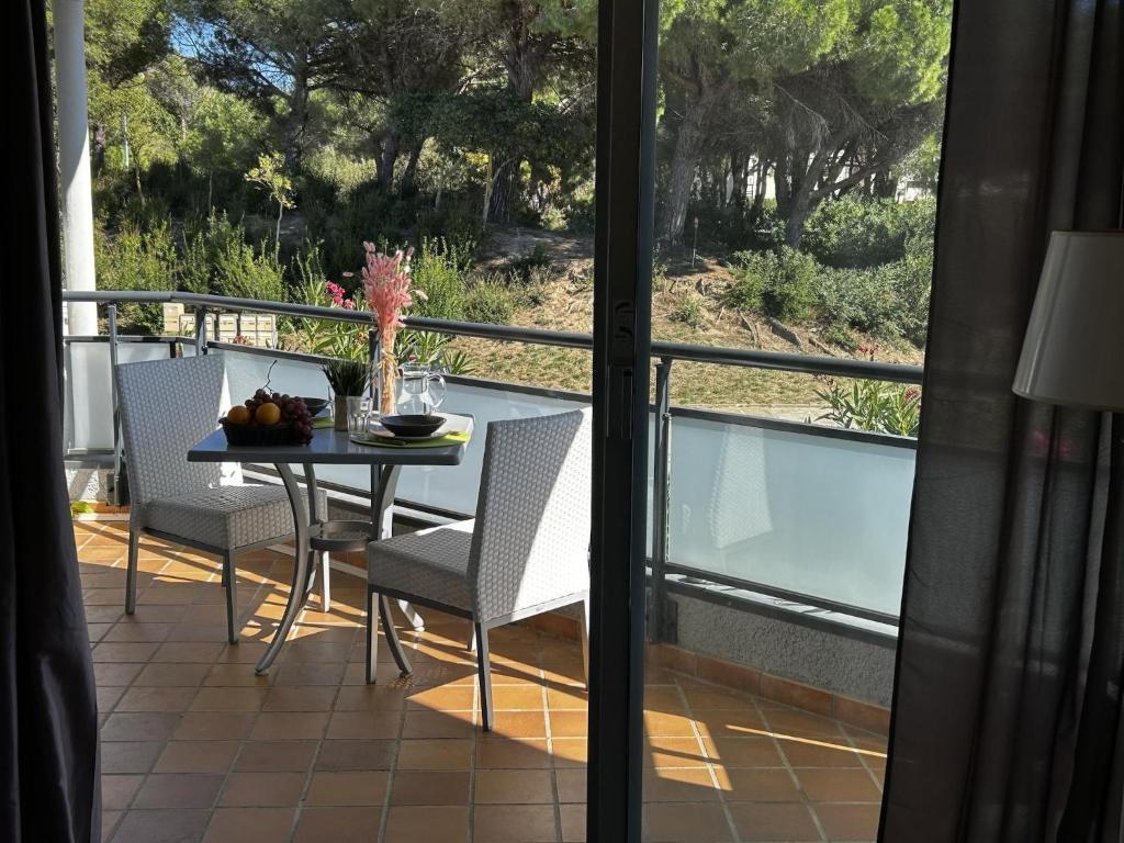 Detached Cottage in Saint-Cyprien - 4