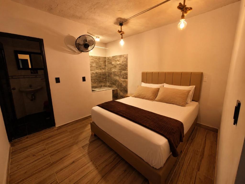 Hotel Metropol Blue - 2