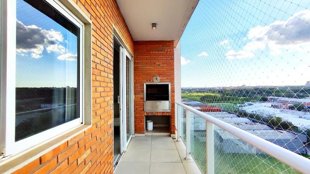 Trinity Towers Apartment Near CIT with Pool and Gym - 4