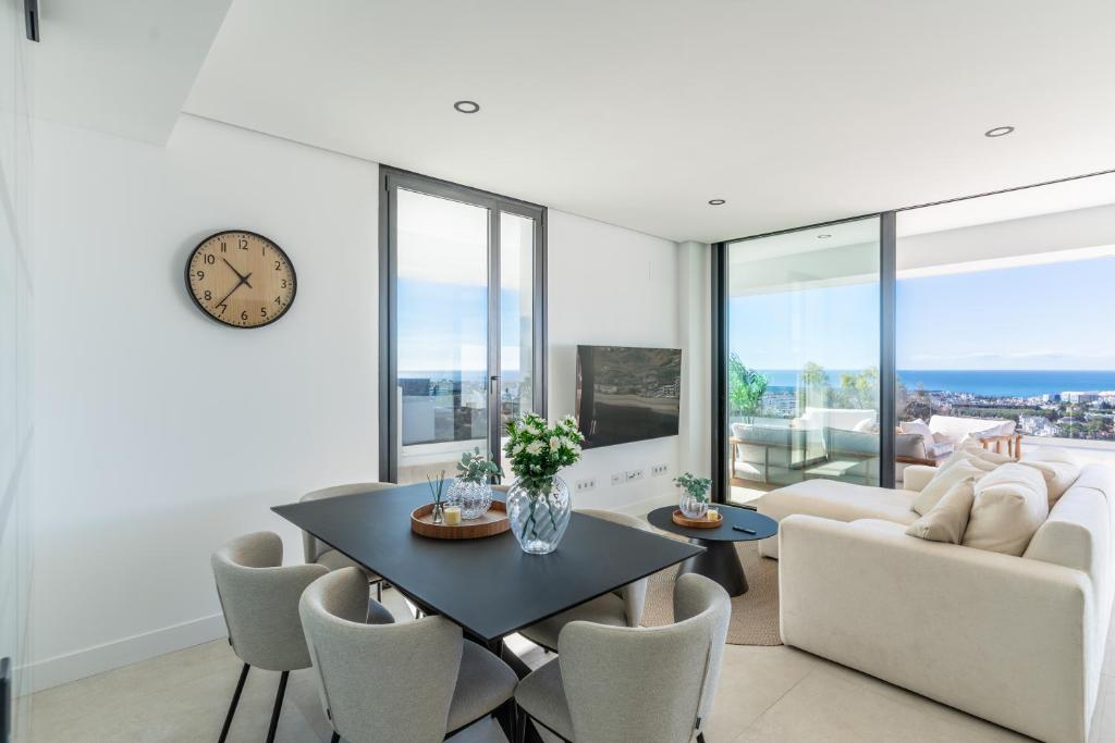 Mirador Estepona Hills Sea View with Pool included & additional Padel Court and Gym by Downtown Apartments Spain - 4