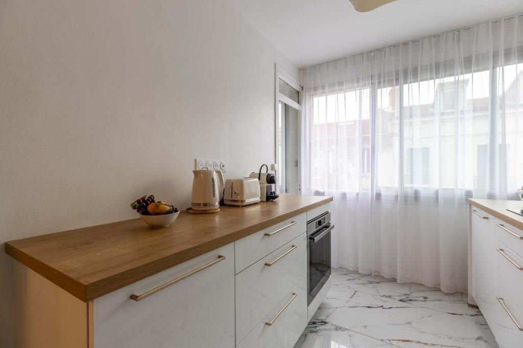 Appartement rénové Lumineux proche de la gare av Charras - 4
