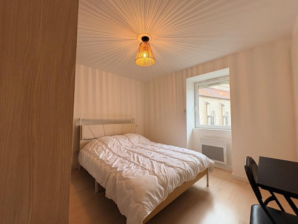 Chambre privée B - maison à Villebois - 3