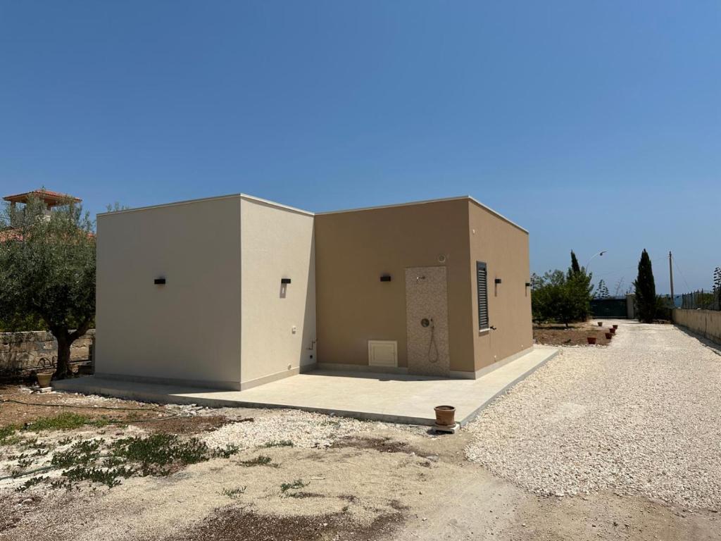 Galene Avola - 5