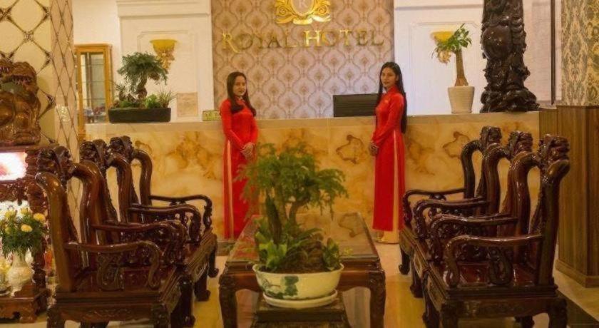 皇家酒店 (Royal Hotel)