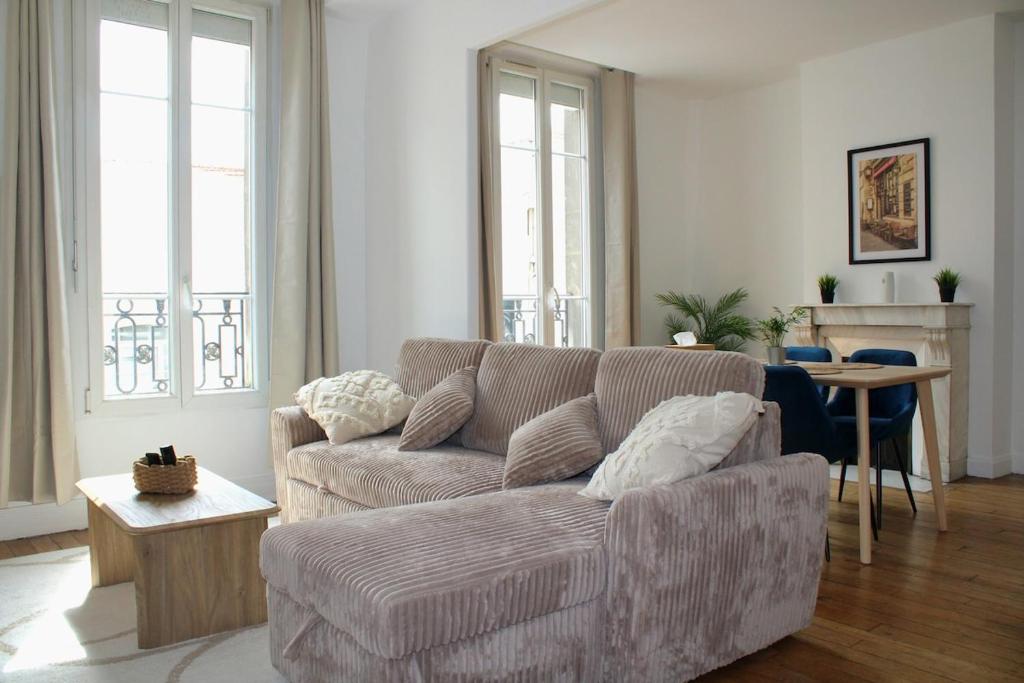 Au coeur de la cité des Sacres - 2