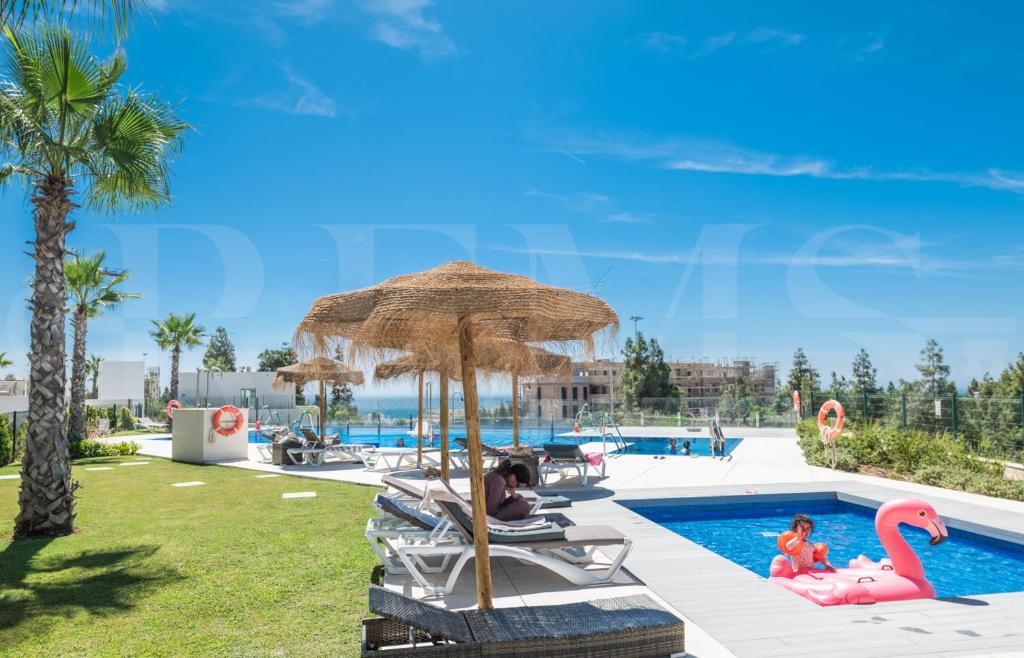 Mijas gem with terrace, pool & parking REMS - 3