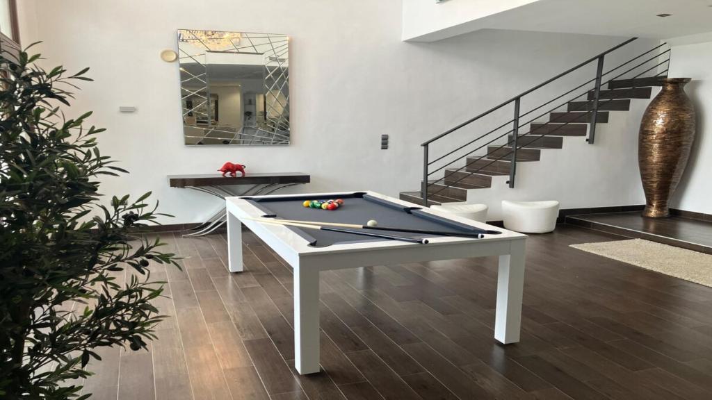 Villas in Riviera del Sol - 2
