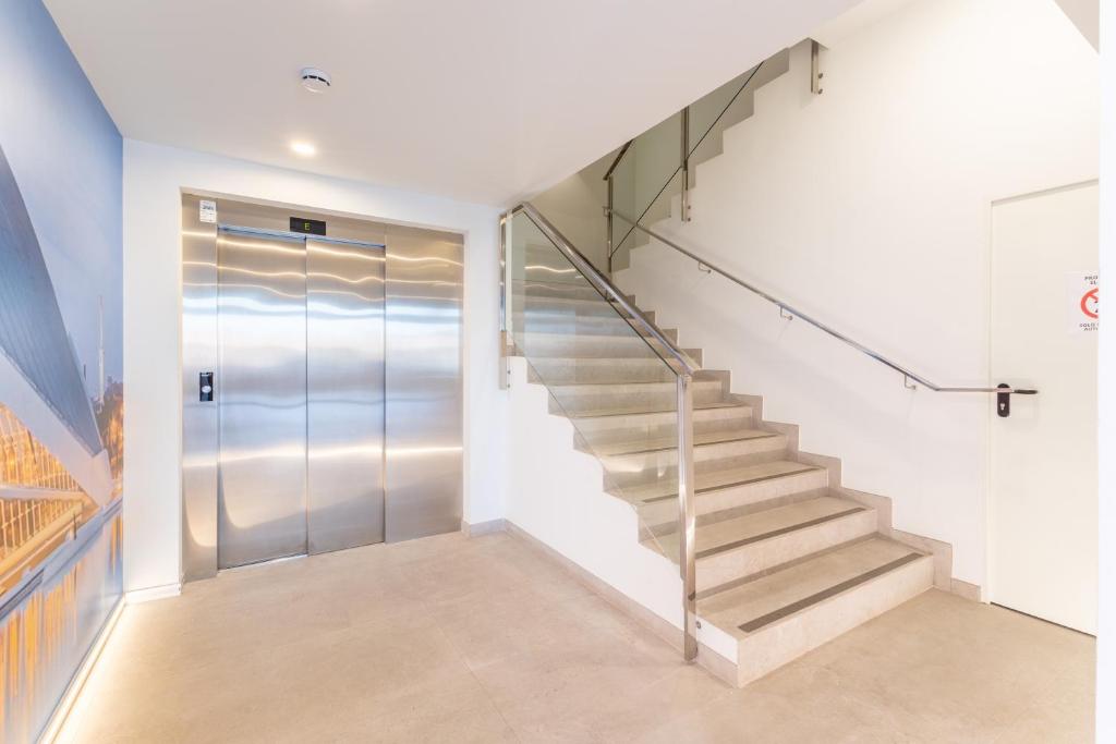 HQ Arena Hotel - 5