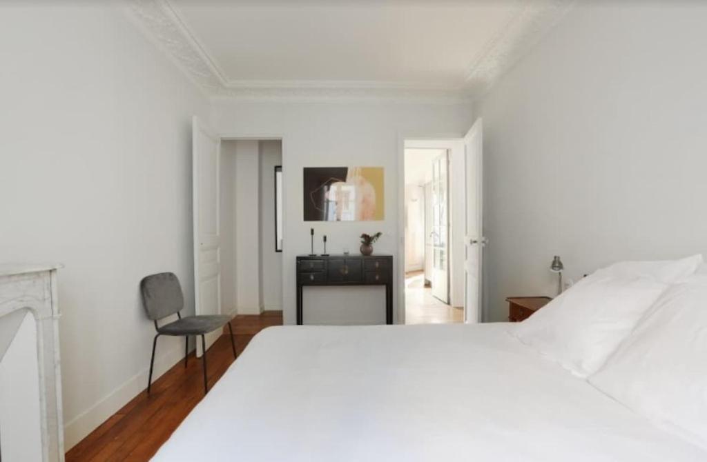 Elegant and Confortable long stay in Paris - 2