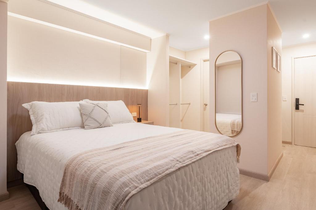 Studio Premium Luz Natural · Larco · A/C · 24h - 2