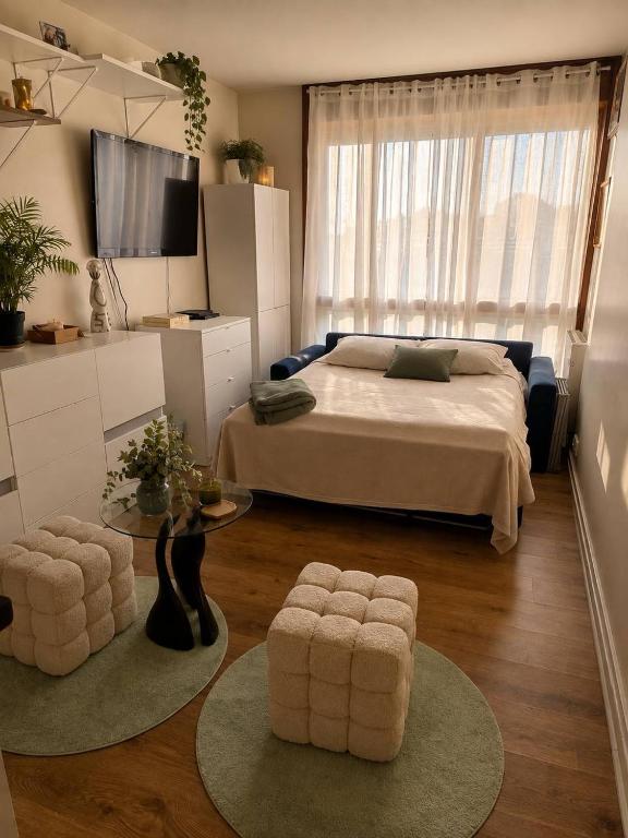 The Beaumont Grand Suites - 1
